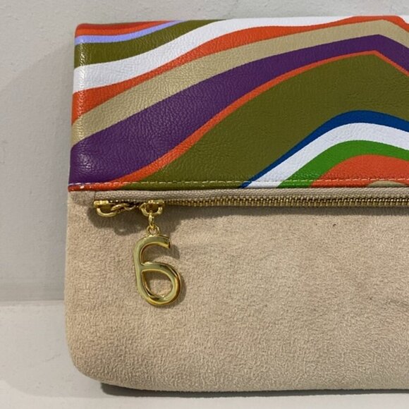 Arbonne Vegan Fold Over Clutch - Picture 3 of 11